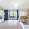 Coastal Paradise at Fore Dek 3, 17 Soldiers Point Road - water views, linen, Wi-Fi, Air Con