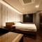 KNOWS HOTEL