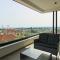 Phaedrus Living: Sea View Anna Residence 302