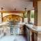 Luxe Lakewood Villa