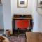 The Old Scullery, Cosy Stylish Apartment for two on Harrogates Iconic Stray