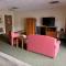 Days Inn & Suites by Wyndham Sutton Flatwoods - Sutton