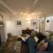 The Old Scullery, Cosy Stylish Apartment for two on Harrogates Iconic Stray