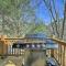 Amazing Creek View Cabin w/ Hot Tub, Firepit & Pool Table - Ellijay