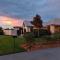 Courtenay B & B