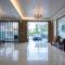 LUXURY II HOTEL LUXURY II HOTEL