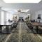 Holiday Inn & Suites Montreal Airport - Dorval