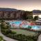 The Cove Lakeside Resort - West Kelowna