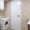 Homes of Spain, Apartamentos Paraíso, Ed Palmerston, Atico O, Suite con Piscina Privada en solárium, vistas al mar, a 50 m de la playa, WIFI