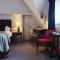 Old Parsonage Hotel