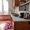  Smart and relax flat  TIZIANA’ S HOLIDAY HOUSE - HOMY 5 TERRE