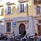Casa Romano Luxury Green Apartments