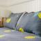 NEW - Pineapple Loft - Entire House Downtown Hilo with AC