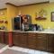Pattis Inn and Suites