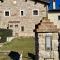 Stylish Umbrian apartment garden pool nr Orvieto