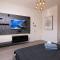 Kings bed - Stay Royal and Stylish Bahais Garden