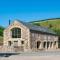 Woodmill Arches - Designer Barn Conversion for Two - Lindores
