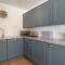 Coedrath Park 20 - Modern Apartment, Close to the Beach