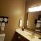 GrandStay Residential Suites Hotel - Eau Claire - Eau Claire