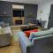Flamingo Rentals - Modern 2-bed unit with BBQ & SPA ideal for holiday and business travel