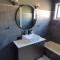 Flamingo Rentals - Modern 2-bed unit with BBQ & SPA ideal for holiday and business travel