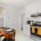 Orange Oasis in the Heart of East Rock with FREE parking near DT and Yale