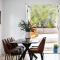 Vue Lake Daylesford Villa
