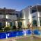 Mer Bleu Luxury Apartments - Ampelas