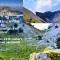 Spacious house in Berat with secure parking.