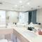 Almog Beach apt Hotel מלון דירות אלמוג ביץ