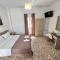 Firaxenia rooms
