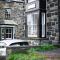 Cottage in heart of Dolgellau with parking