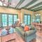 7 Mi to Beach: Bluffton Cottage w/ Furnished Patio