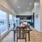 Modern Cedar Creek Lake Retreat with Panoramic View! - Malakoff