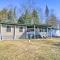 Houghton Lake Area Home with Fire Pit and Yard! - Houghton Lake