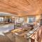 Peaceful and Idyllic Forest Cabin with Pool Table - Pine Mountain Club
