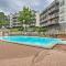 Large Balcony with View Lakefront Osage Beach Condo - Osage Beach