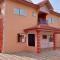 Luxurious 1 & 2 Bed Apartment at RealShala Homes, Adjiringanor - East Legon