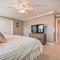 Executive Home with Heated Pool on Lake Wawasee - 雪城