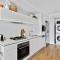 Stylish and Modern Oracle 2 Bedroom Apartment - CoastHM