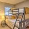Sleek Deadwood Getaway Less Than 1 Mi to Downtown! - 戴德伍德