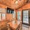 Beautiful New Bern Studio Cabin with Fire Pit!