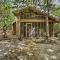 Enchanting Whitney Cabin with Beach and Creek! - 迪亚蒙德黑德