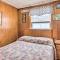 Cozy Hampton Cottage with BBQ - Walk to Ocean!