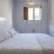 Puerta Real Centro Apartment - Granada