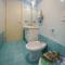 casa claudia Two rooms overlooking the sea bk