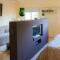Ocean Dream High Ceiling Studio w/balcony
