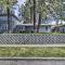 Centrally Located South Hill Apartment with Smart TV - Spokane
