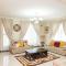 Baldwin Beauty House