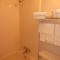 Rapids Inn & Suites